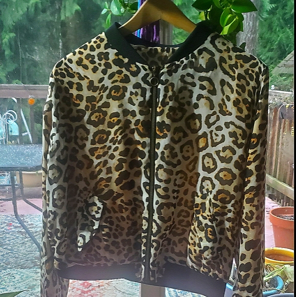 Leopard bomber jacket - Picture 1 of 2